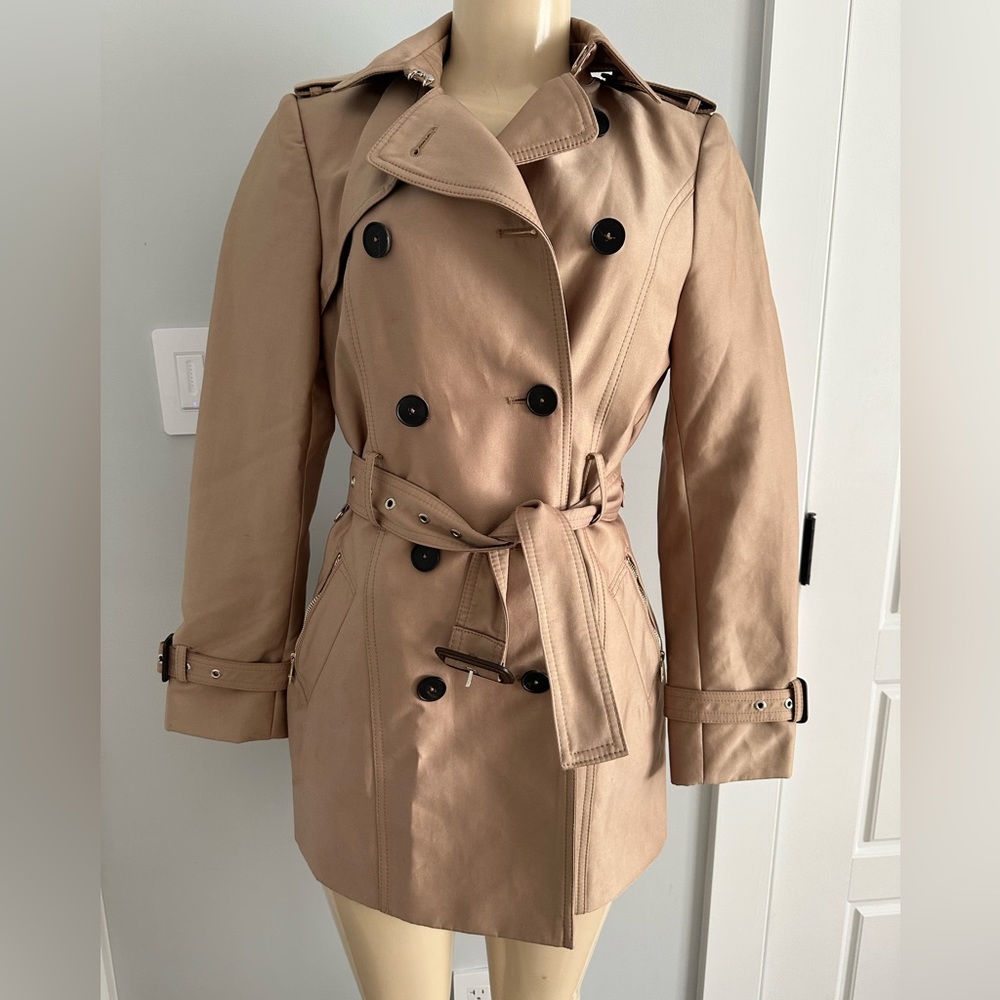 Zara trench size XS